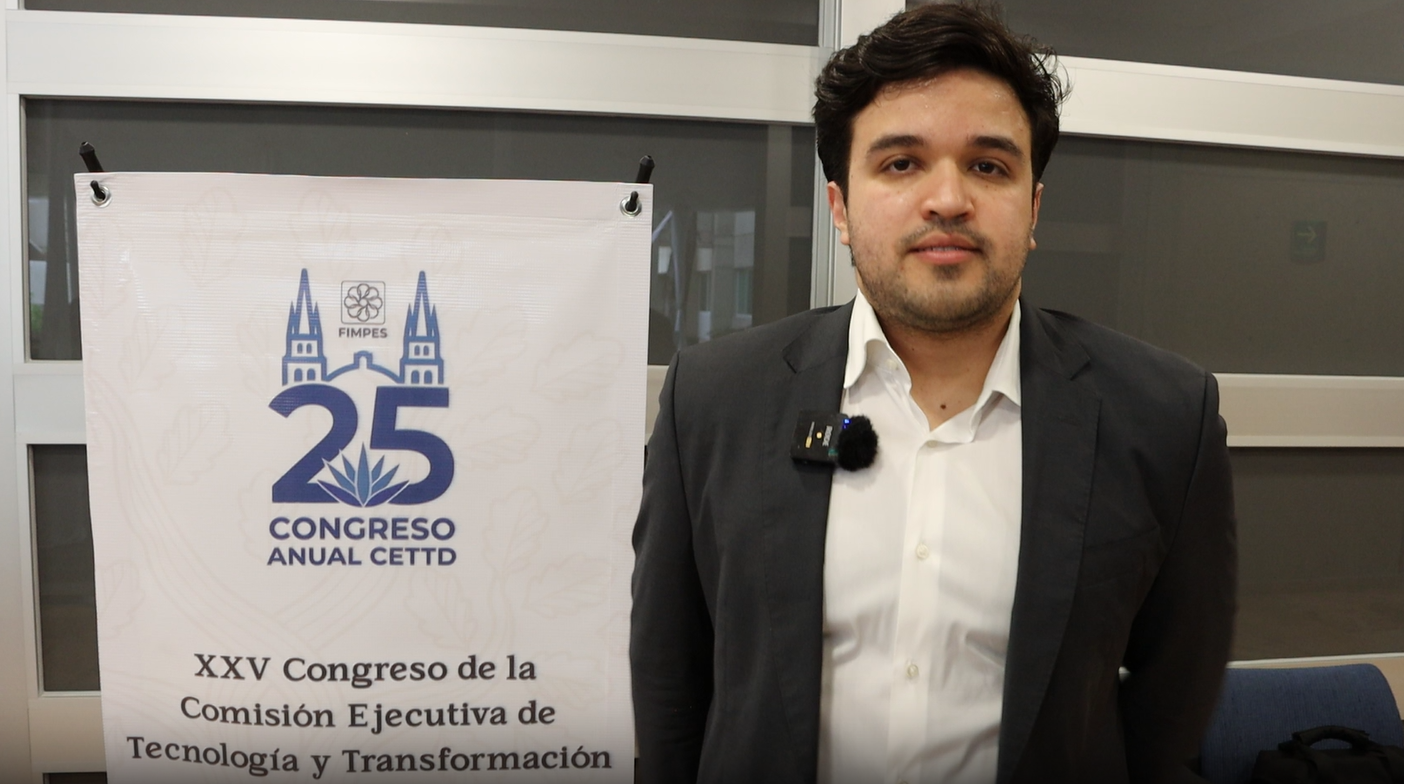 Entrevistas a ponentes